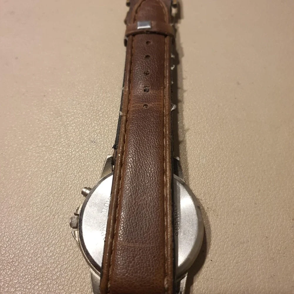 🦋10/$20🦋 Time Silver/White Leather Women's Field Watch w/Backlight